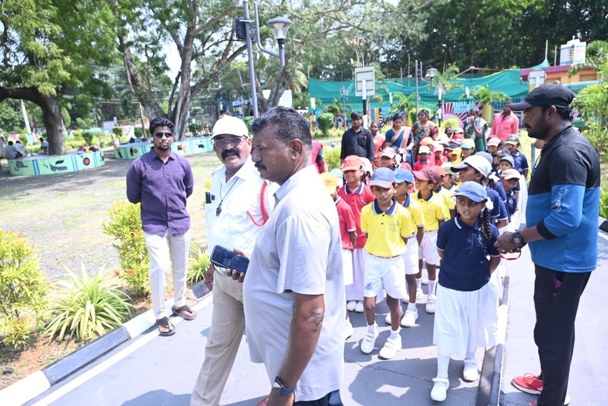 Students lined up with teachers at the traffic park